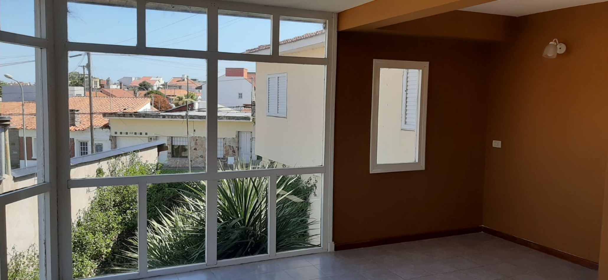 **HERMOSO PH 2 AMBIENTES A UNA CUADRA DE LA COSTA EN COLINAS DE PERALTA RAMOS**