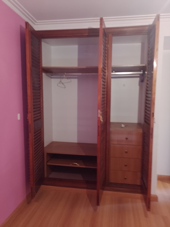 **EXCELENTE CHALET EN COLINAS DE PERALTA RAMOS**