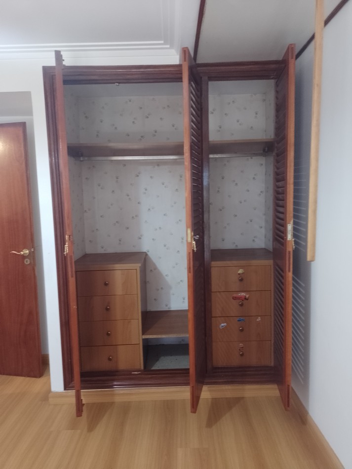 **EXCELENTE CHALET EN COLINAS DE PERALTA RAMOS**