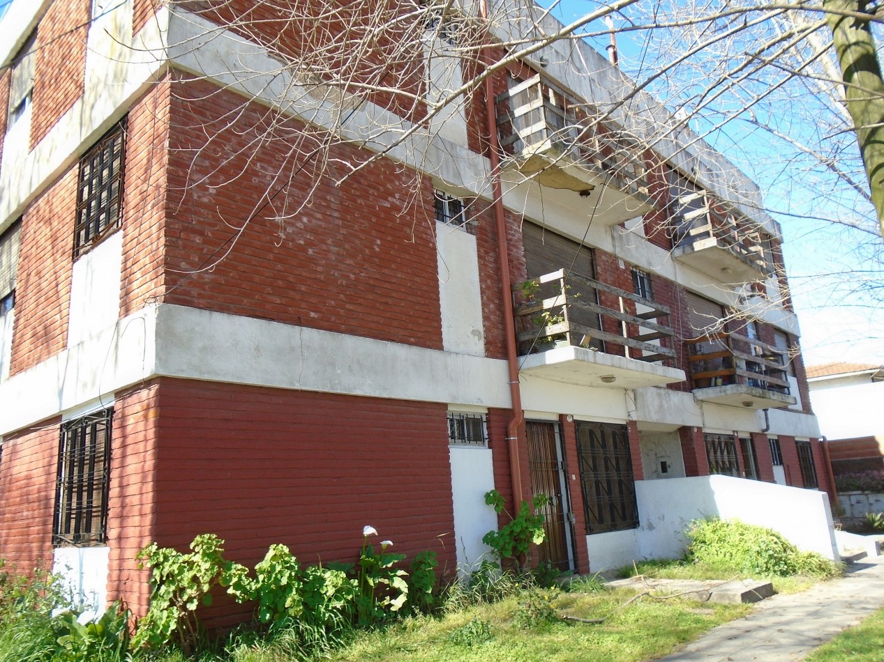 ** DEPARTAMENTO 2 AMBIENTES ¡APTO CREDITO! EN COLINAS DE PERALTA RAMOS! ** 