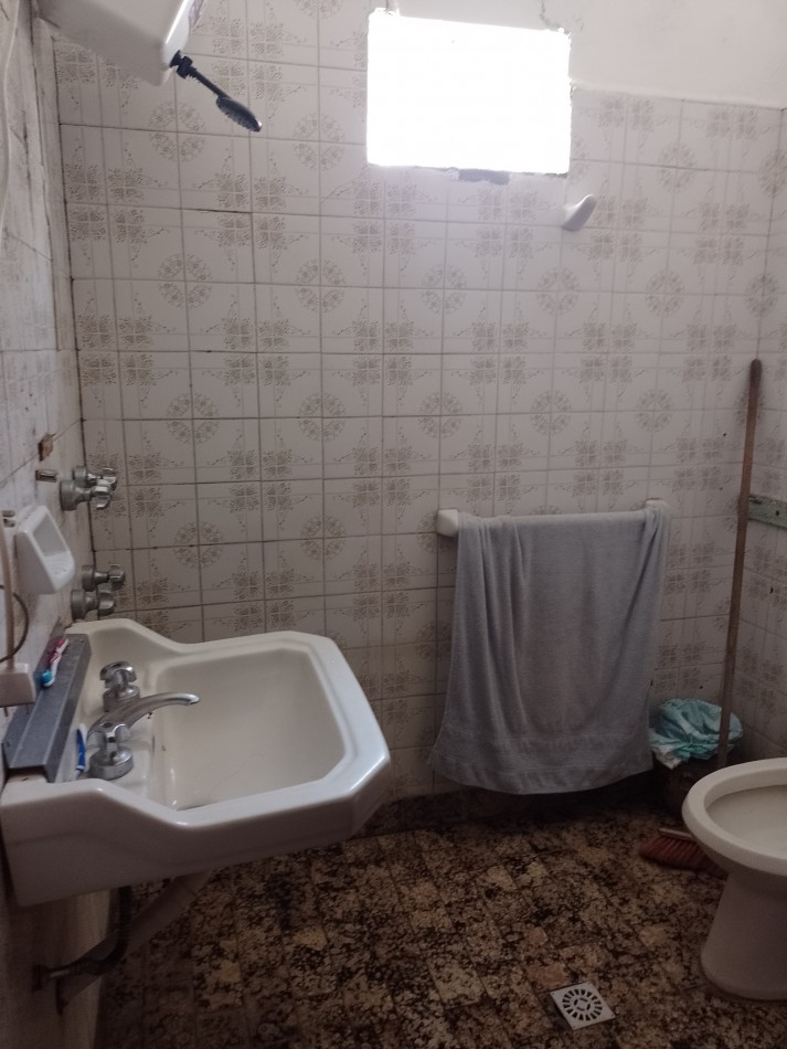 >RESERVADO< **CHALET 3 AMBIENTES + DEPARTAMENTO MONOAMBIENTE EN TERMAS HUINCO**
