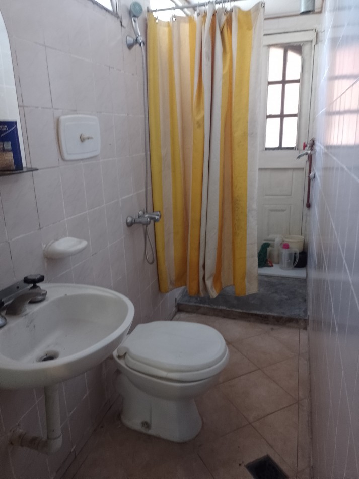 >RESERVADO< **CHALET 3 AMBIENTES + DEPARTAMENTO MONOAMBIENTE EN TERMAS HUINCO**