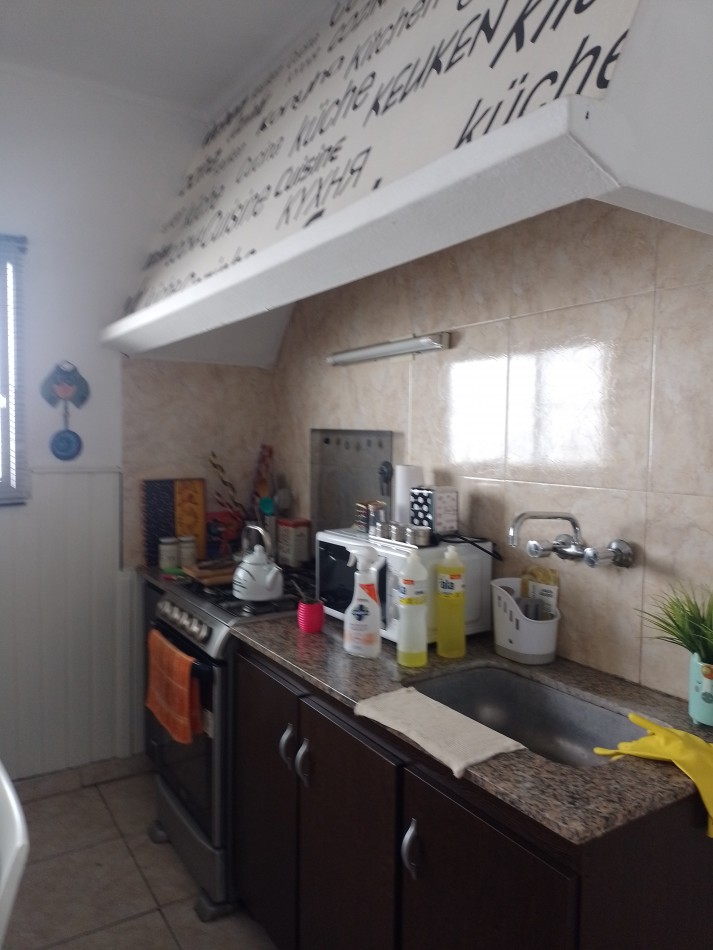 **CASA + DEPARTAMENTO (MULTIFAMILIAR) EN FLORENCIO SANCHEZ**