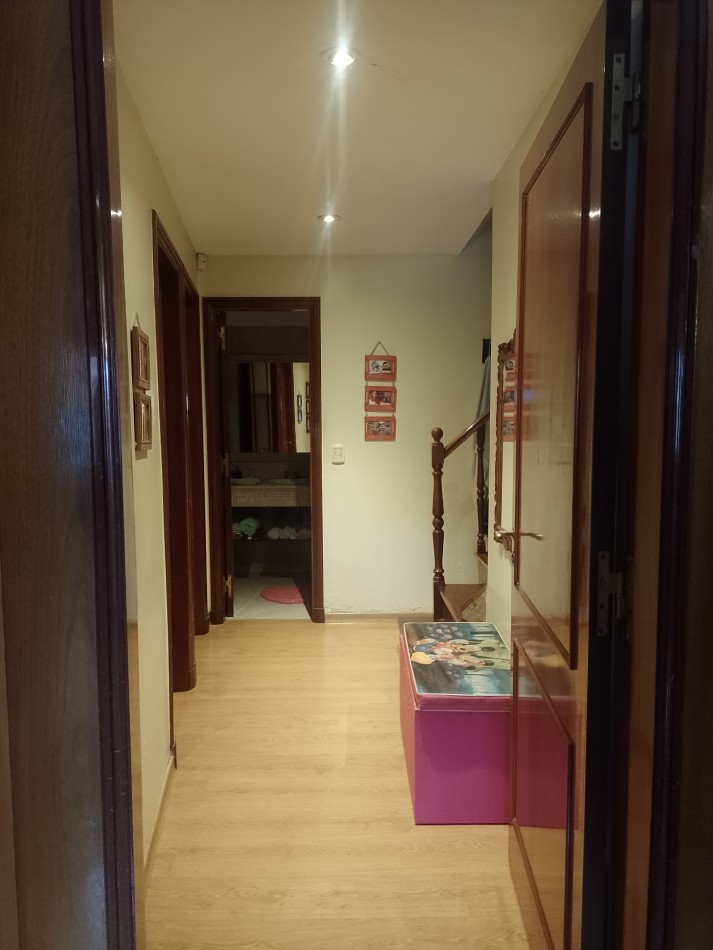 ¡PECIO REBAJADO! **MAGNIFICO CHALET 6 AMBIENTES, CON DOS LOTES UNIFICADOS, SOBRE AV. EDISON, EN COLINAS DE PERALTA RAMOS** 