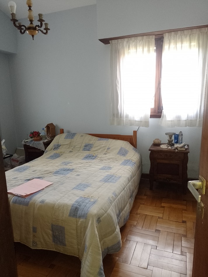 >GRAN REBAJA ¡RETASADO!< ¡ESCUCHA OFERTAS! **GRAN CHALET ESTILO MARPLATENSE CON DEPENDENCIA EN COLINAS DE PERALTA RAMOS**