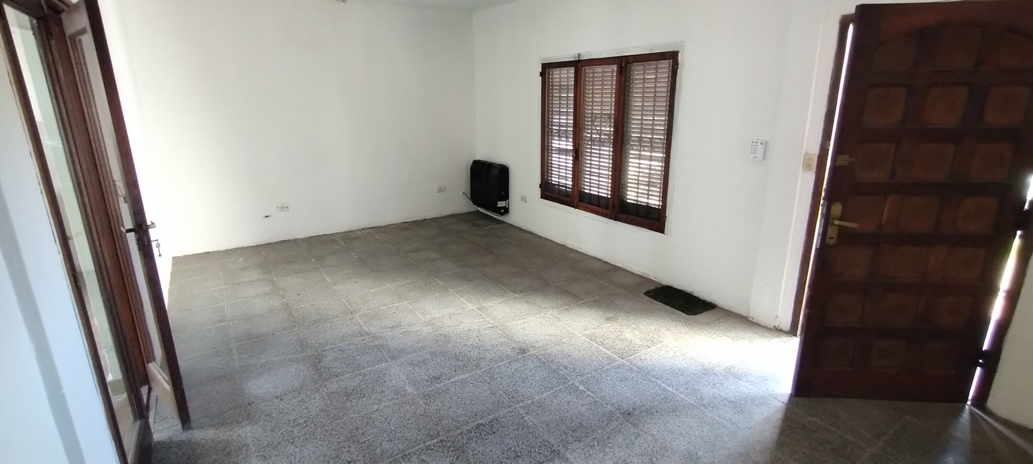 RETASADO ¡GRAN REBAJA! **CHALET EN BARRIO EL MARTILLO**