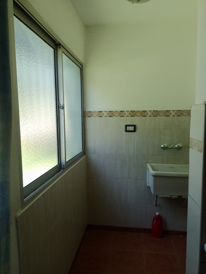¡RETASADO! **DEPARTAMENTO 4 AMBIENTES ¡APTO CREDITO! EN BARRIO SANTA RITA**