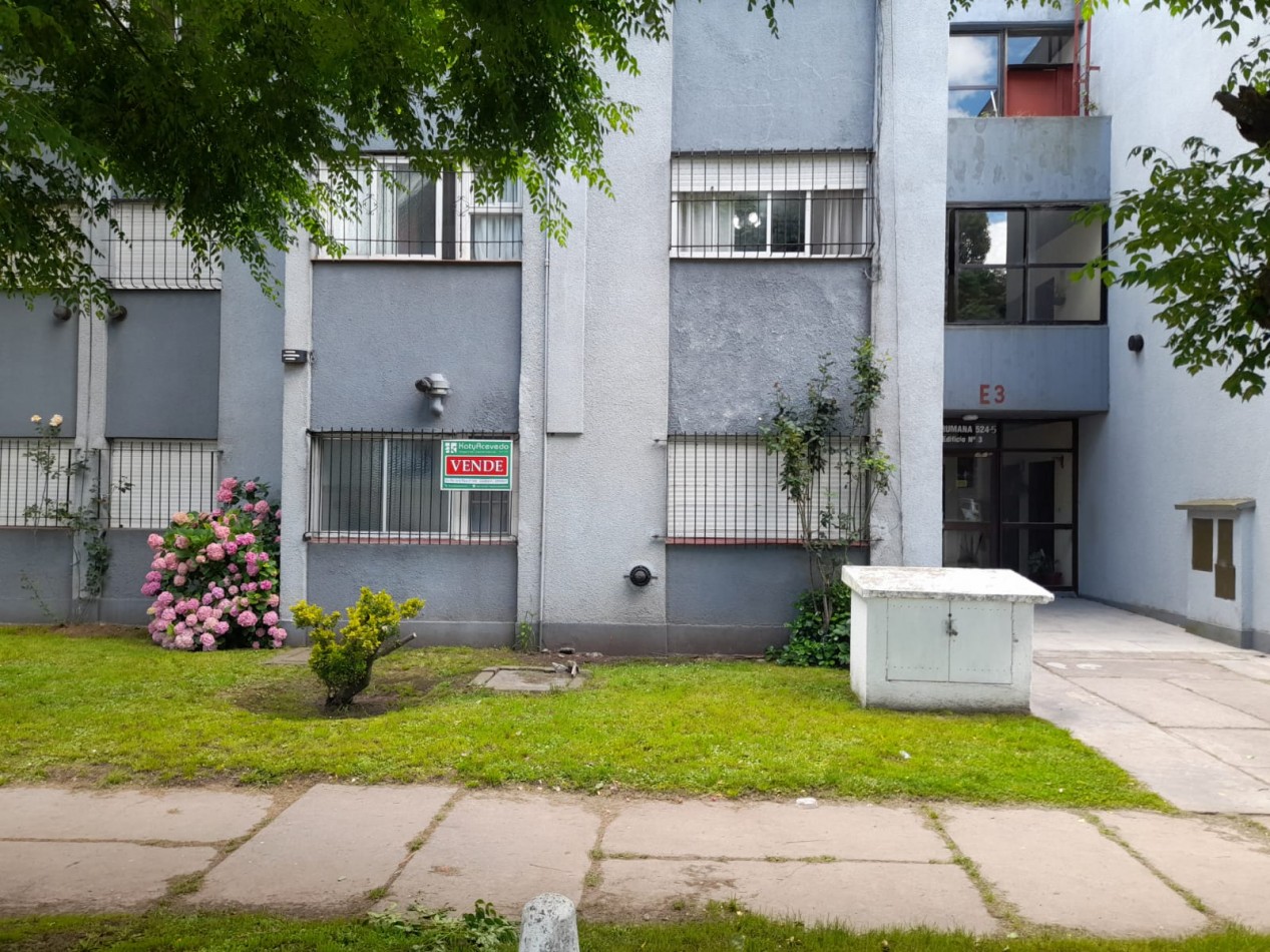 ¡RETASADO! **DEPARTAMENTO 4 AMBIENTES ¡APTO CREDITO! EN BARRIO SANTA RITA**