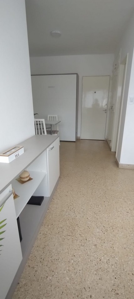 → RESERVADO ←  **DEPARTAMENTO AMBIENTE y MEDIO ¡APTO CREDITO y AMOBLADO! FRENTE A PASEO ALDREY**