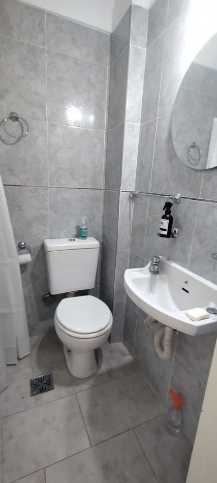→ RESERVADO ←  **DEPARTAMENTO AMBIENTE y MEDIO ¡APTO CREDITO y AMOBLADO! FRENTE A PASEO ALDREY**