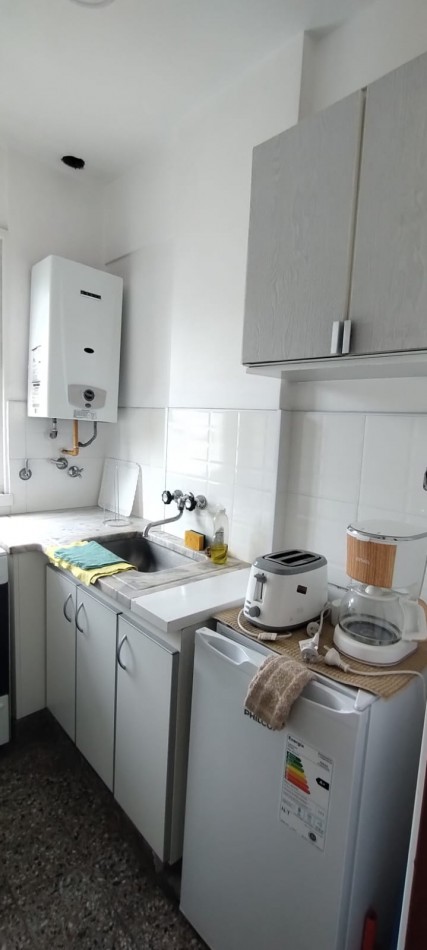 → RESERVADO ←  **DEPARTAMENTO AMBIENTE y MEDIO ¡APTO CREDITO y AMOBLADO! FRENTE A PASEO ALDREY**