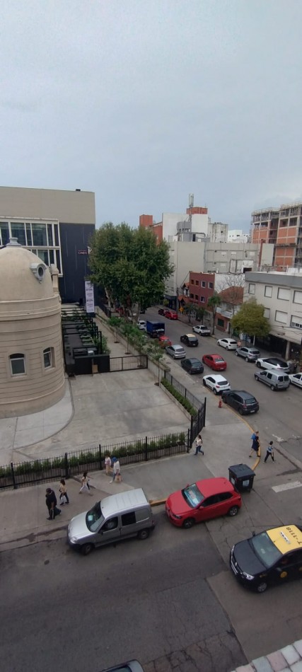 → RESERVADO ←  **DEPARTAMENTO AMBIENTE y MEDIO ¡APTO CREDITO y AMOBLADO! FRENTE A PASEO ALDREY**