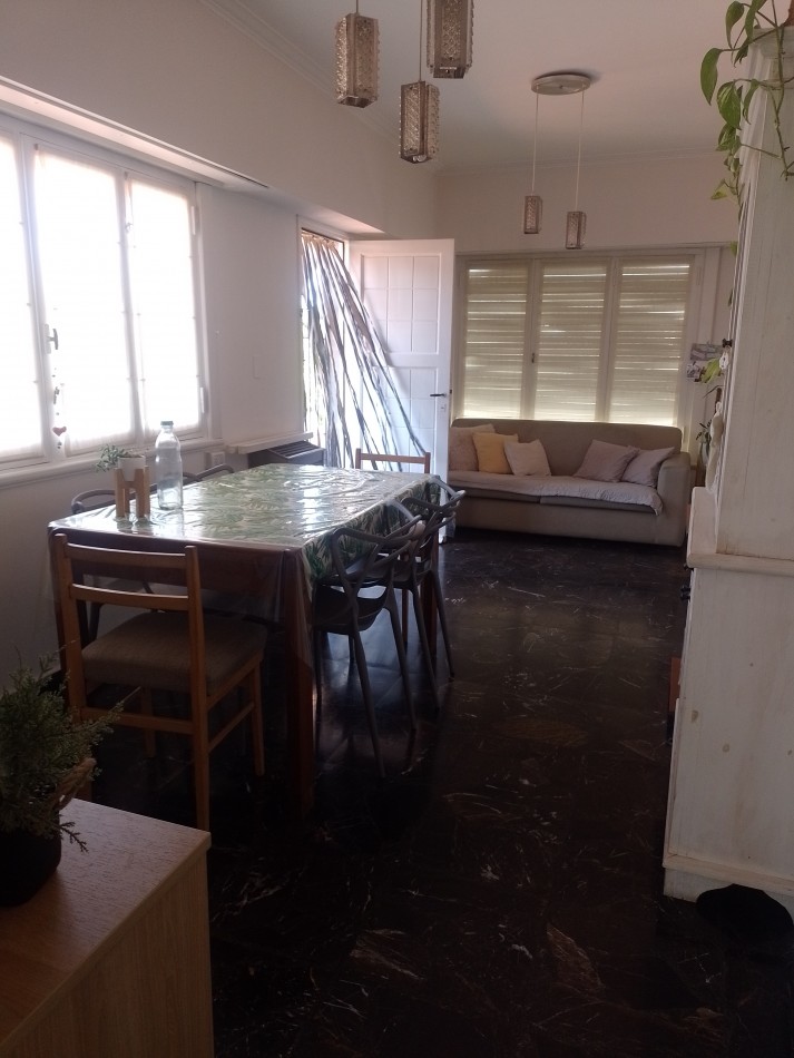 **CASA/VIVIENDA 3 AMBIENTES ¡APTO CREDITO! EN PLANTA ALTA, EN BARRIO CERRITO**