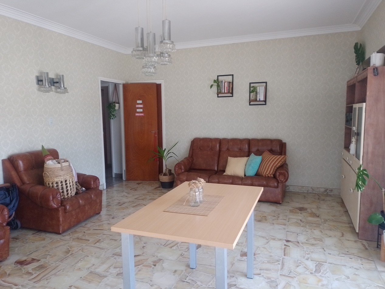 **CASA/VIVIENDA 3 AMBIENTES ¡APTO CREDITO! EN PLANTA ALTA, EN BARRIO CERRITO**