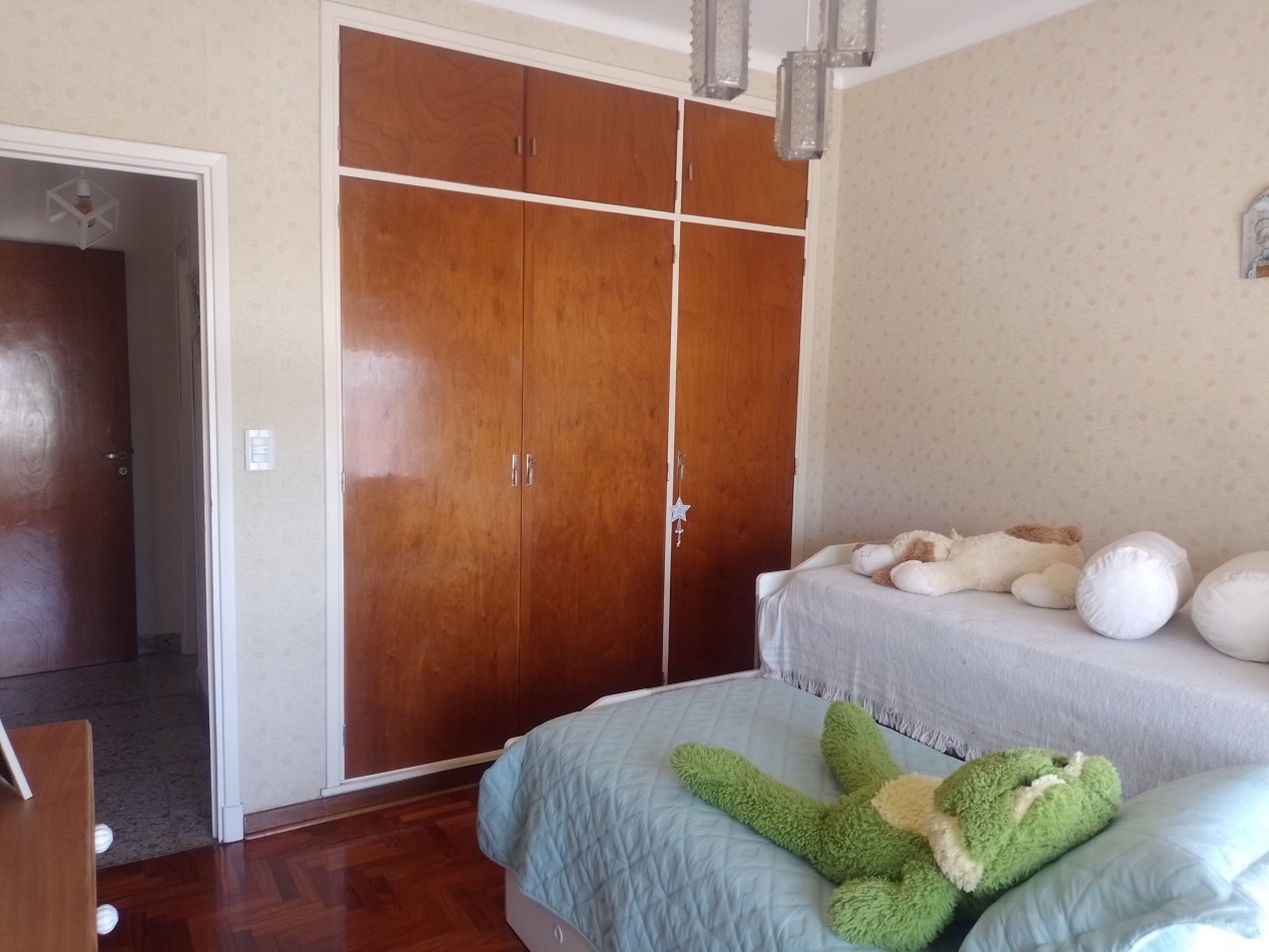 **CASA/VIVIENDA 3 AMBIENTES ¡APTO CREDITO! EN PLANTA ALTA, EN BARRIO CERRITO**