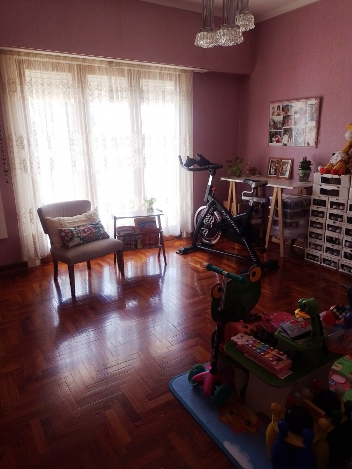 **CASA/VIVIENDA 3 AMBIENTES ¡APTO CREDITO! EN PLANTA ALTA, EN BARRIO CERRITO**