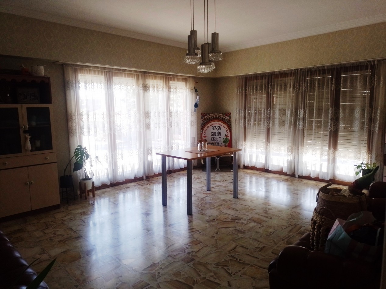 **CASA/VIVIENDA 3 AMBIENTES ¡APTO CREDITO! EN PLANTA ALTA, EN BARRIO CERRITO**