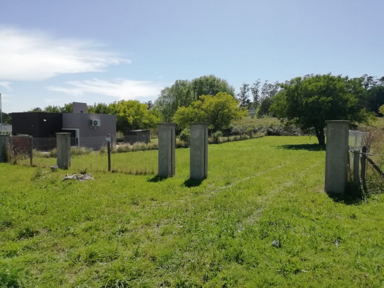**GRAN TERRENO EN VENTA EN COLINAS DE SIERRA DE LOS PADRES**