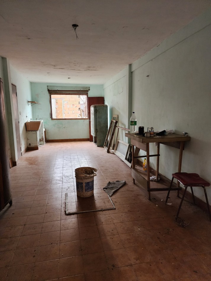 **TERRENO EN VENTA CON CONSTRUCCION ADHERIDA EN BARRIO TERMAS HUINCO**