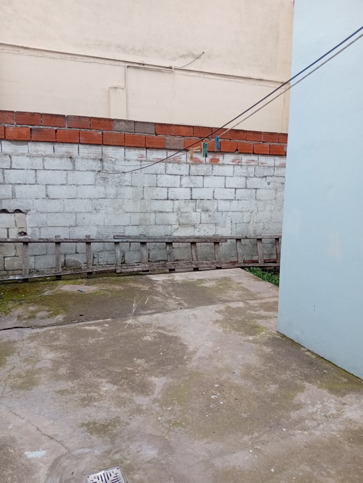 ¡RETASADO! **CASA EN BARRIO TERMAS HUINCO**