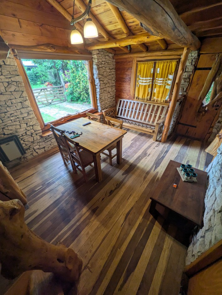 **HERMOSA CABAÑA 4 AMBIENTES EN VENTA EN BOSQUE PERALTA RAMOS**