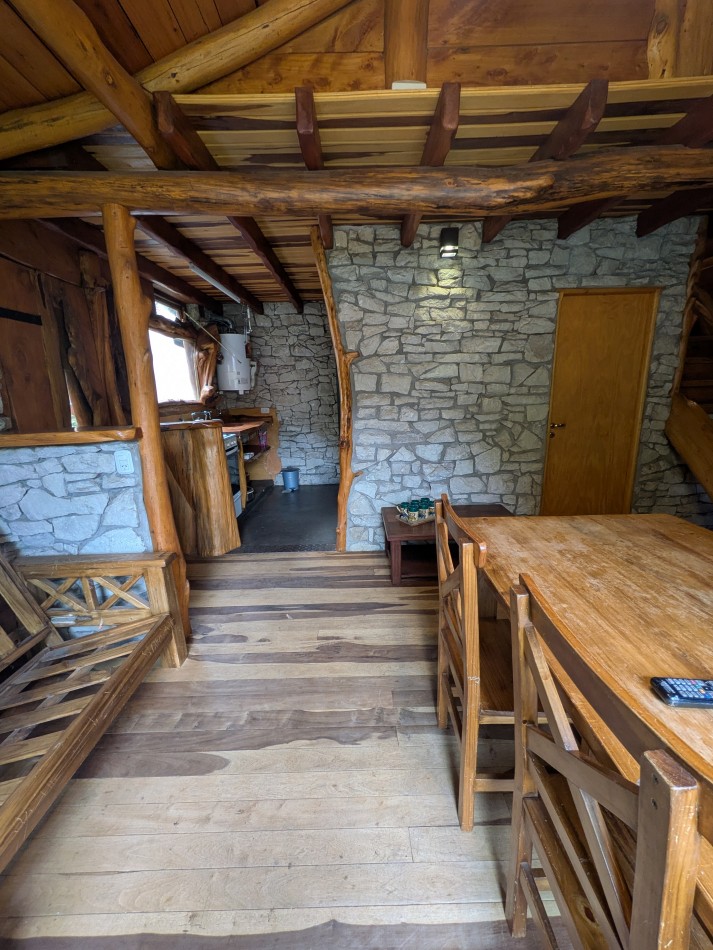 **HERMOSA CABAÑA 4 AMBIENTES EN VENTA EN BOSQUE PERALTA RAMOS**