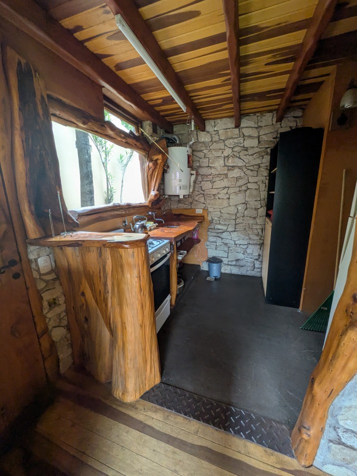 **HERMOSA CABAÑA 4 AMBIENTES EN VENTA EN BOSQUE PERALTA RAMOS**