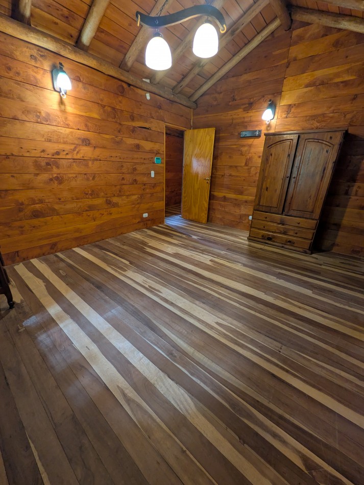 **HERMOSA CABAÑA 4 AMBIENTES EN VENTA EN BOSQUE PERALTA RAMOS**