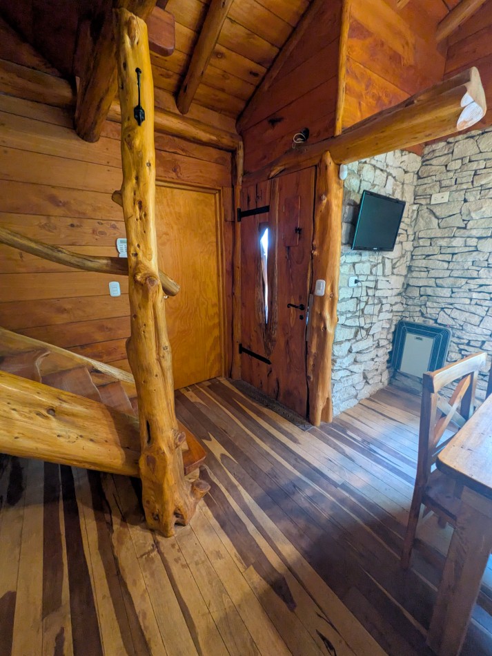 **HERMOSA CABAÑA 4 AMBIENTES EN VENTA EN BOSQUE PERALTA RAMOS**