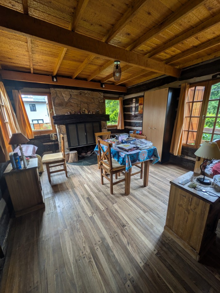 **HERMOSA CABAÑA EN VENTA EN BOSQUE PERALTA RAMOS**