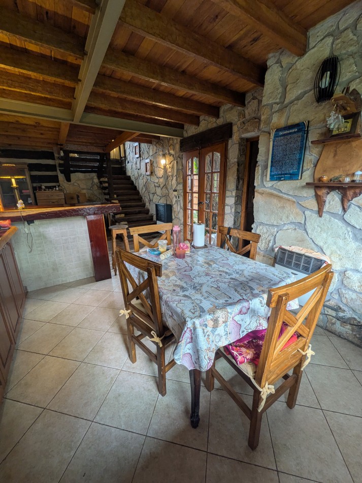 **HERMOSA CABAÑA EN VENTA EN BOSQUE PERALTA RAMOS**