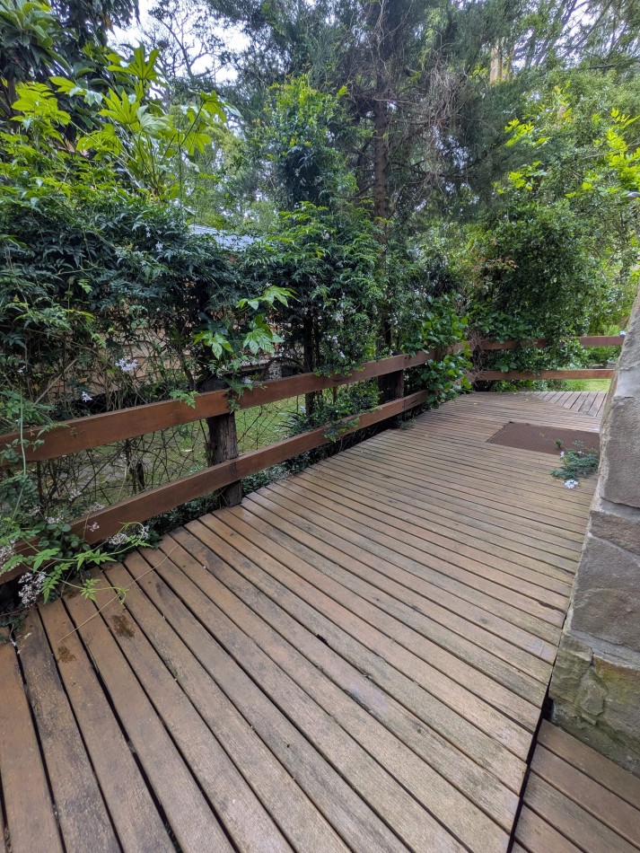 **HERMOSA CABAÑA EN VENTA EN BOSQUE PERALTA RAMOS**