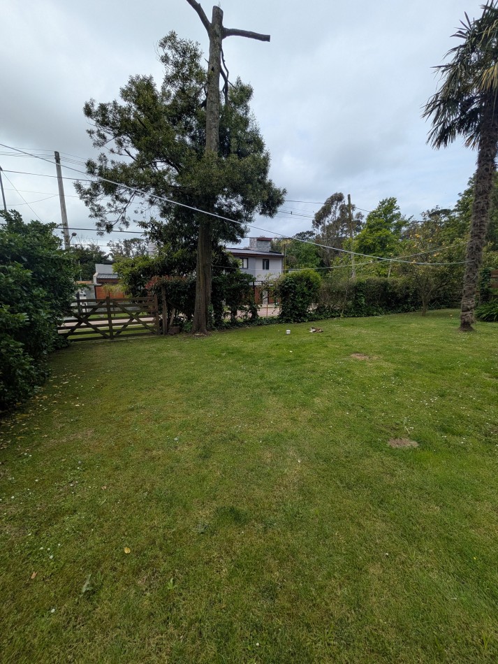 **HERMOSA CABAÑA EN VENTA EN BOSQUE PERALTA RAMOS**