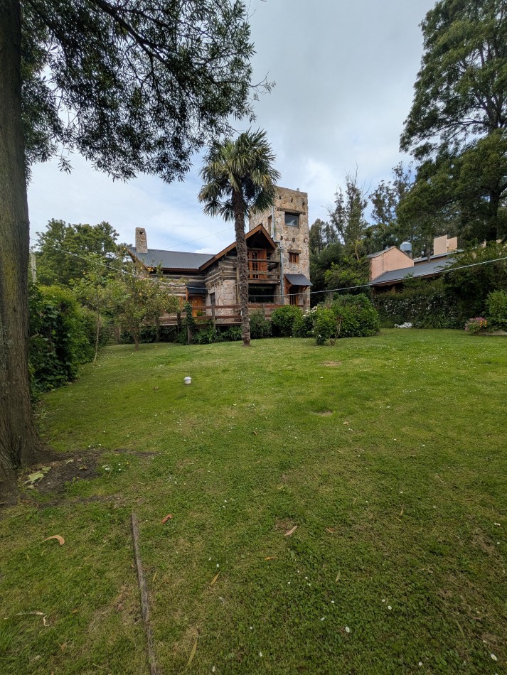 **HERMOSA CABAÑA EN VENTA EN BOSQUE PERALTA RAMOS**