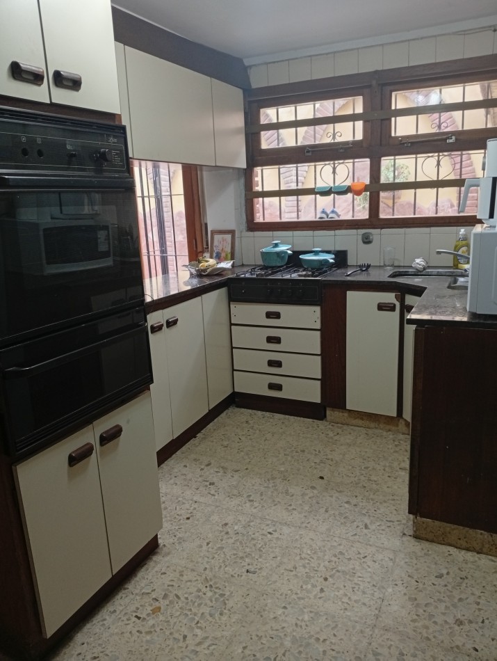 ¡RETASADO! **CHALET -APTO CREDITO- EN VENTA EN LO MEJOR DE COLINAS DE PERALTA RAMOS**