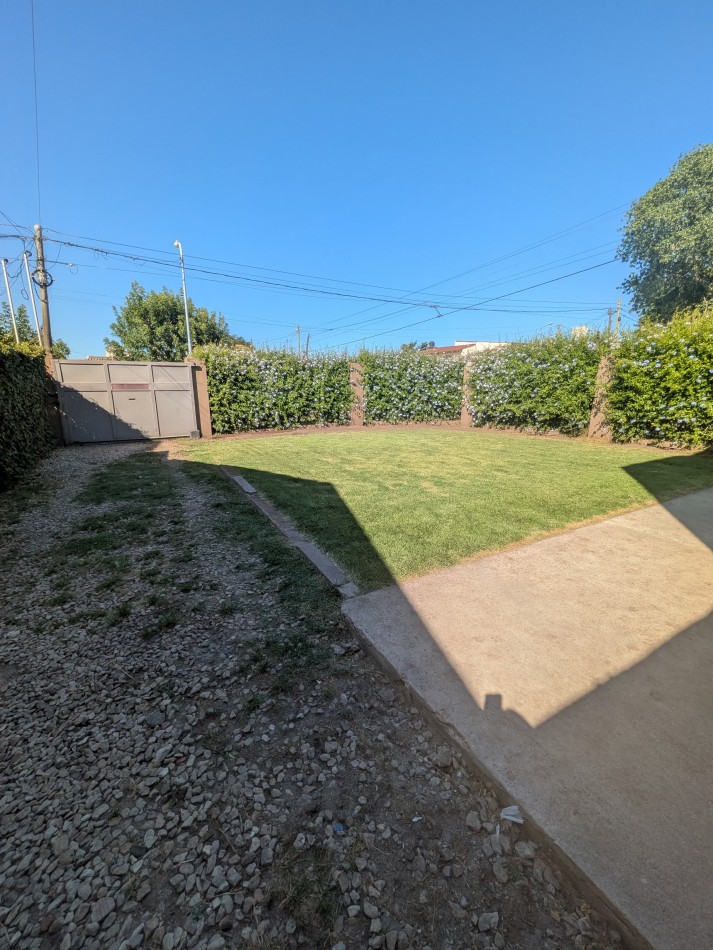 **CASA MODERNA 6 AMBIENTES EN COLINAS DE PERALTA RAMOS**