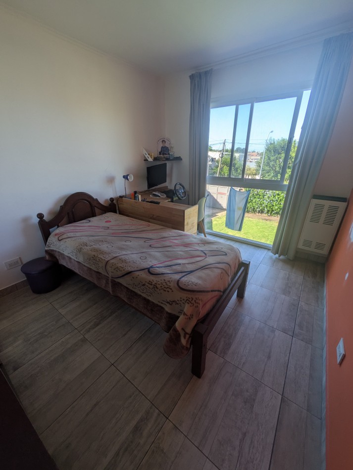 **CASA MODERNA 6 AMBIENTES EN COLINAS DE PERALTA RAMOS**