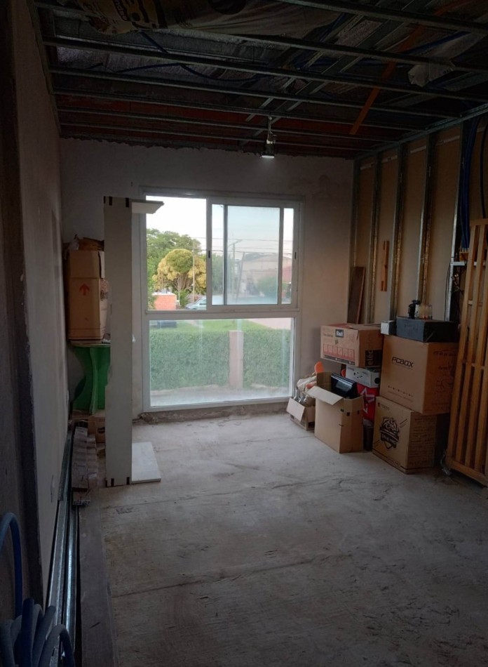 **CASA MODERNA 6 AMBIENTES EN COLINAS DE PERALTA RAMOS**