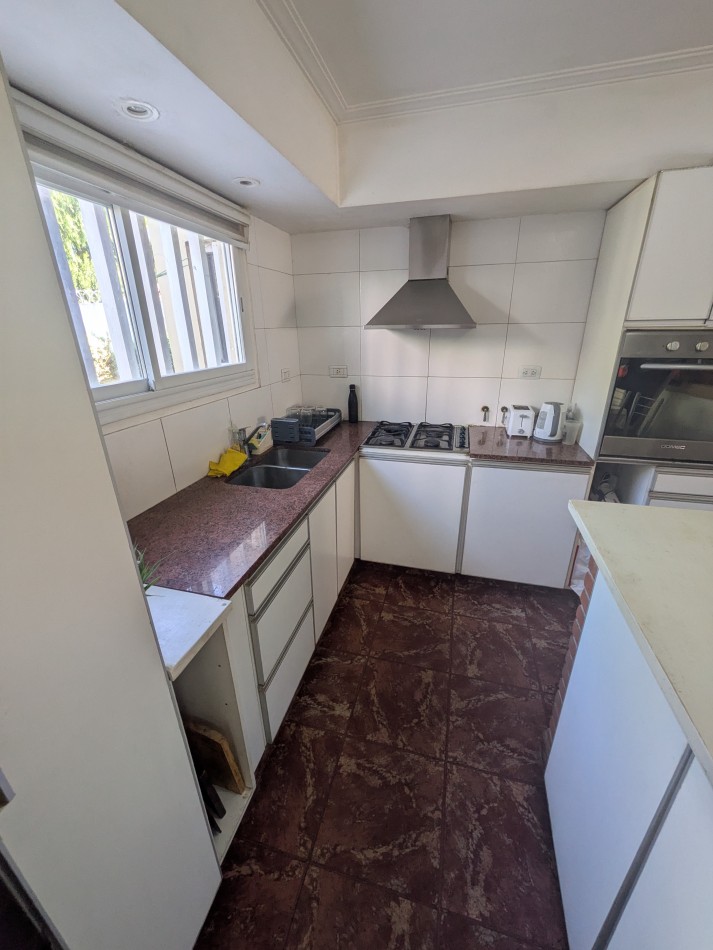 **HERMOSA CASA ¡APTO CREDITO! EN COLINAS DE PERALTA RAMOS**