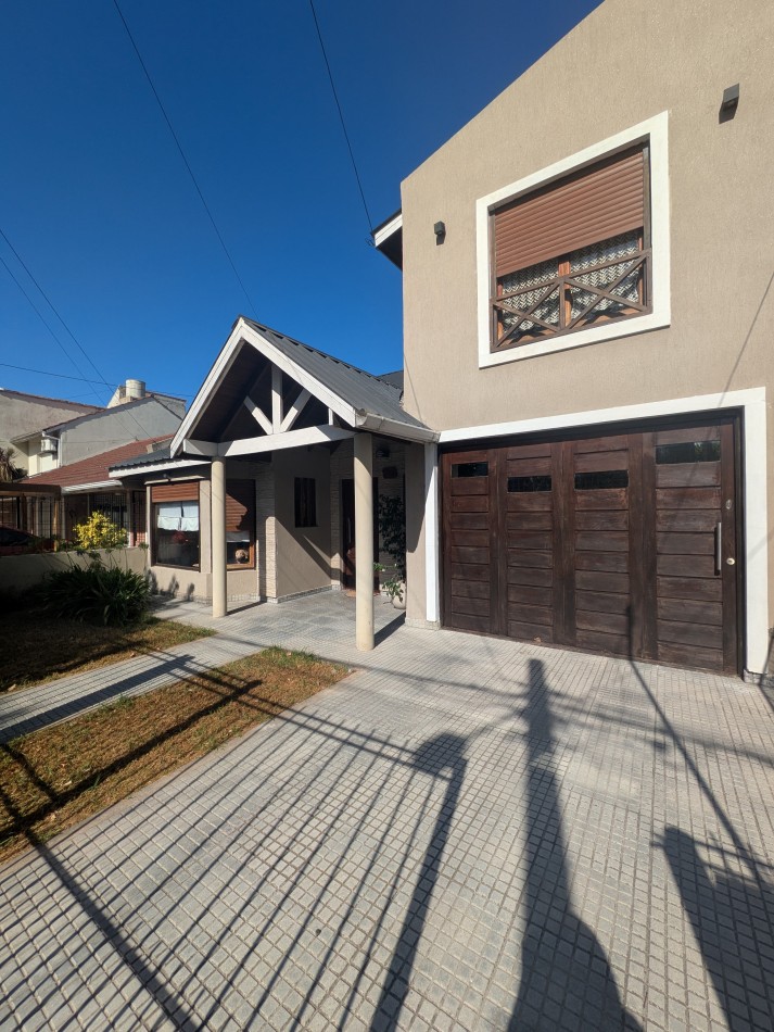 **HERMOSA CASA ¡APTO CREDITO! EN COLINAS DE PERALTA RAMOS**