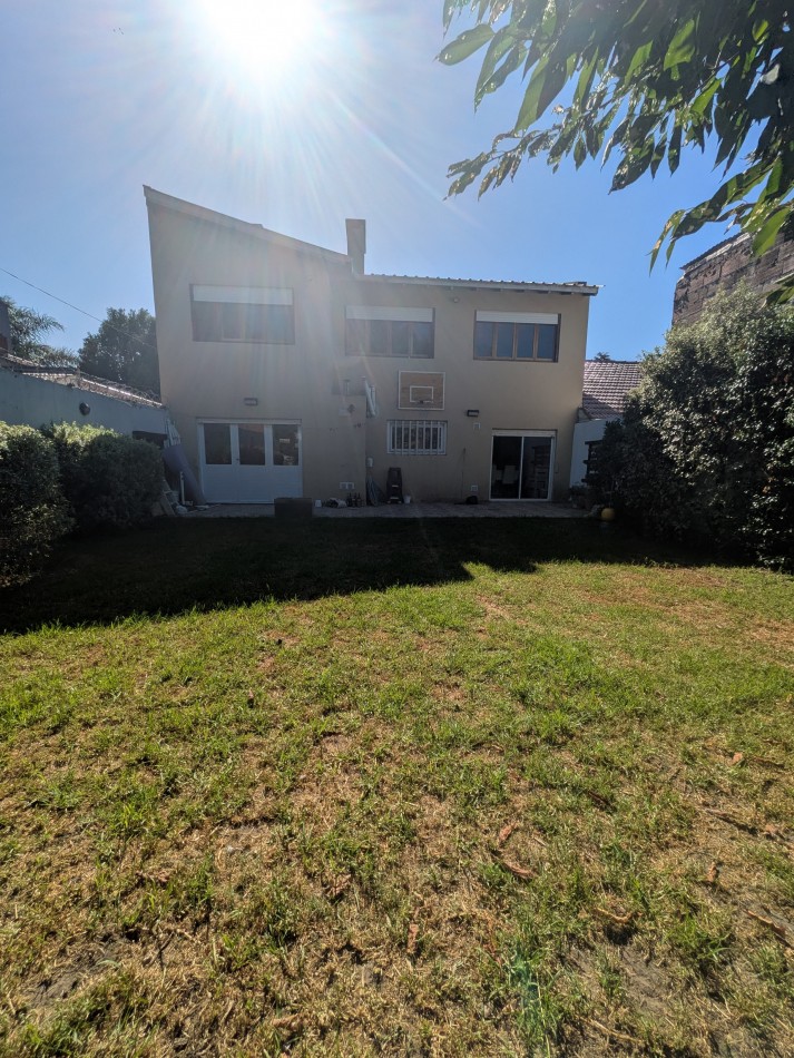 **HERMOSA CASA ¡APTO CREDITO! EN COLINAS DE PERALTA RAMOS**