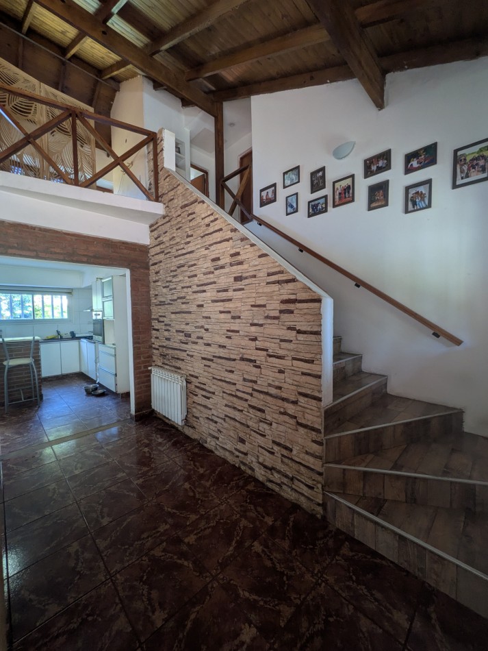 **HERMOSA CASA ¡APTO CREDITO! EN COLINAS DE PERALTA RAMOS**
