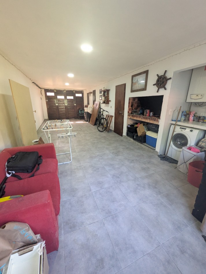 **HERMOSA CASA ¡APTO CREDITO! EN COLINAS DE PERALTA RAMOS**