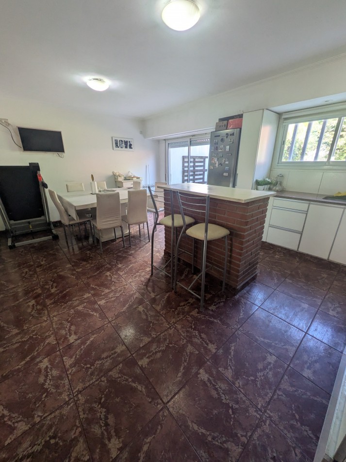 **HERMOSA CASA ¡APTO CREDITO! EN COLINAS DE PERALTA RAMOS**