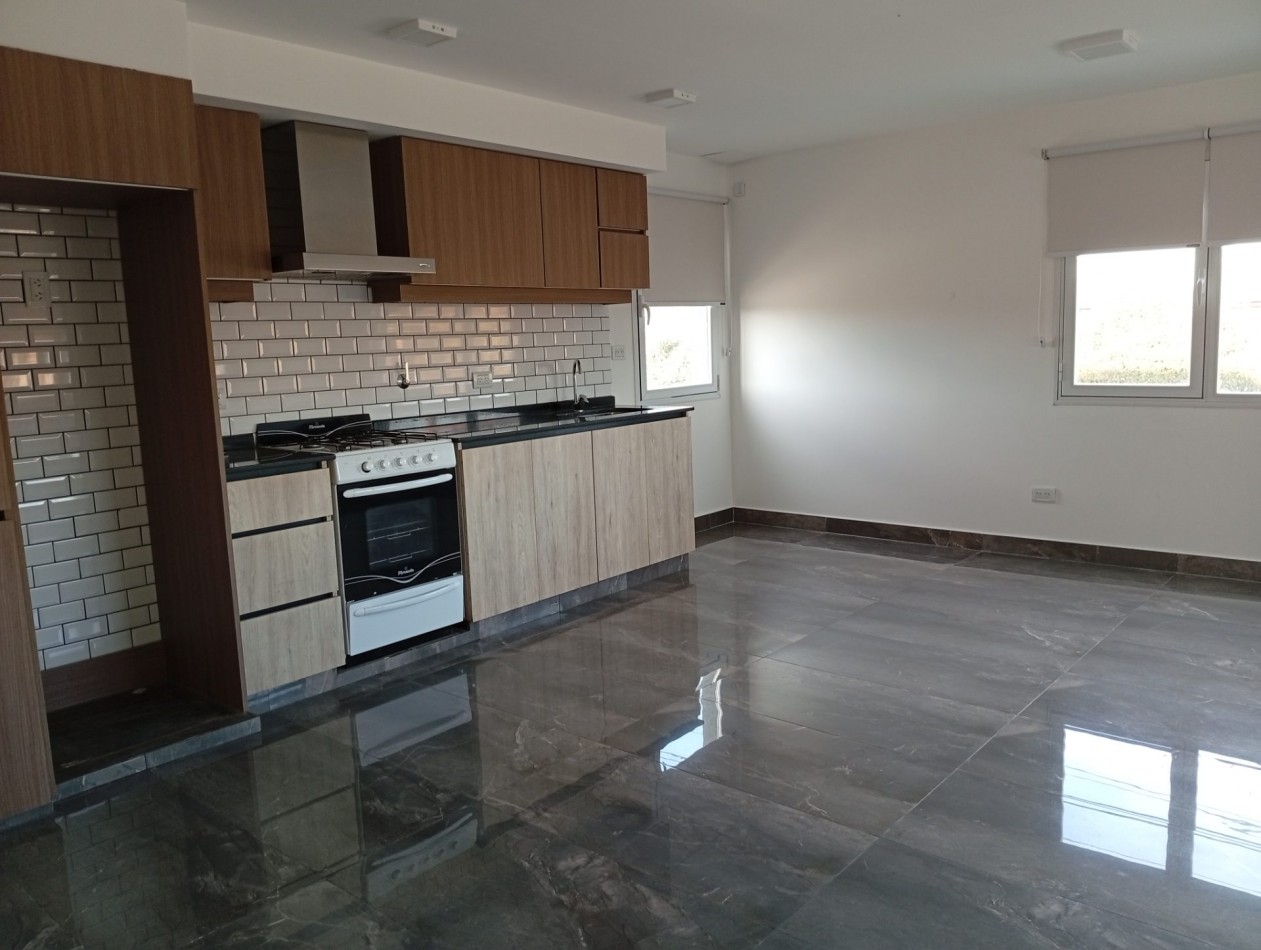 **DEPARTAMENTO EN ALQUILER 24 MESES EN CERRITO**