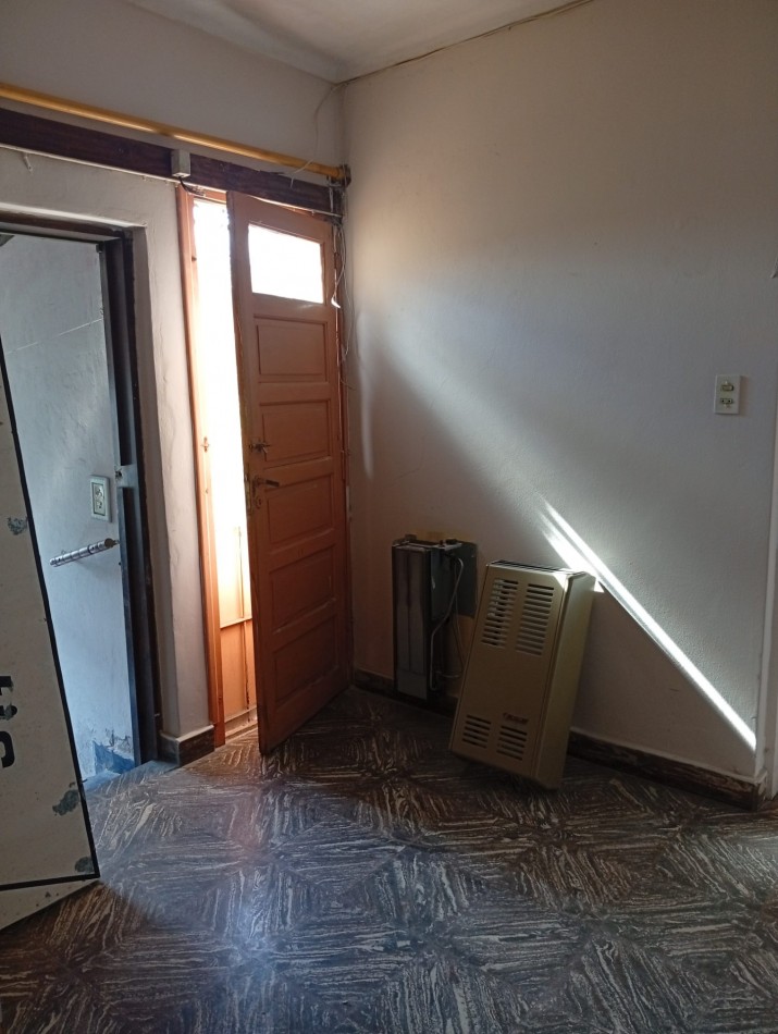 **INMUEBLE EN BLOCK EN BARRIO EL PROGRESO, SOBRE AV. FORTUNATO DE LA PLAZA**