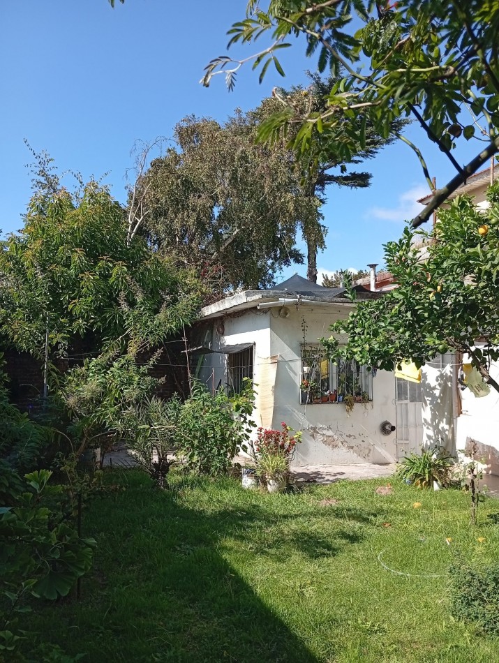 **INMUEBLE EN BLOCK EN BARRIO EL PROGRESO, SOBRE AV. FORTUNATO DE LA PLAZA**