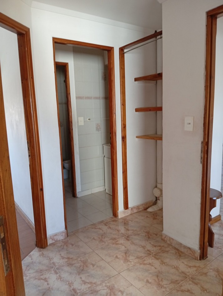 ¡IDEAL INVERSION! ** INMUEBLE EN BLOCK EN VENTA, LOCAL EN PLANTA BAJA + VIVIENDA EN PLANTA ALTA, SOBRE AV. FORTUNATO DE LA PLAZA, BARRIO COLINAS DE PERALTA RAMOS **