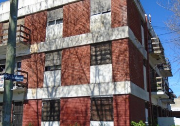 ** DEPARTAMENTO 2 AMBIENTES ¡APTO CREDITO! EN COLINAS DE PERALTA RAMOS! ** 